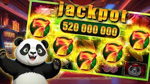 Antarmuka aplikasi mamatogel menampilkan dashboard dengan saldo akun, opsi deposit DANA OVO GoPay, dan menu permainan football live casino slot